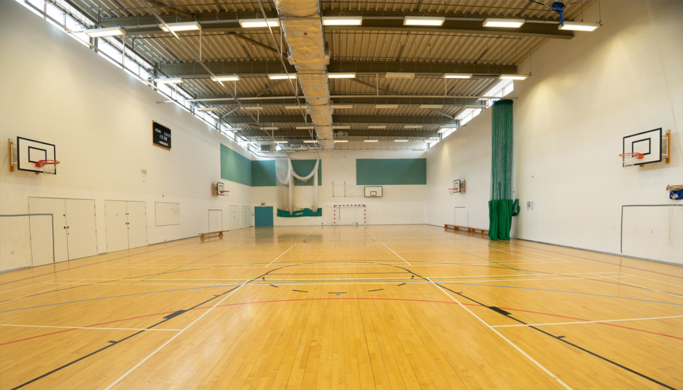 Highbury-grove-hall-blinds