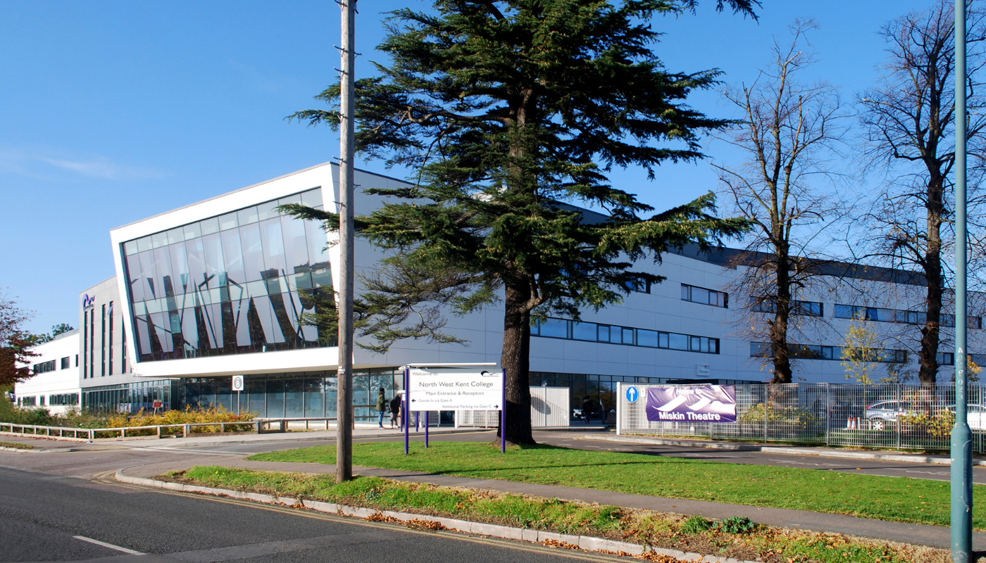 North-west-kent-college-signage