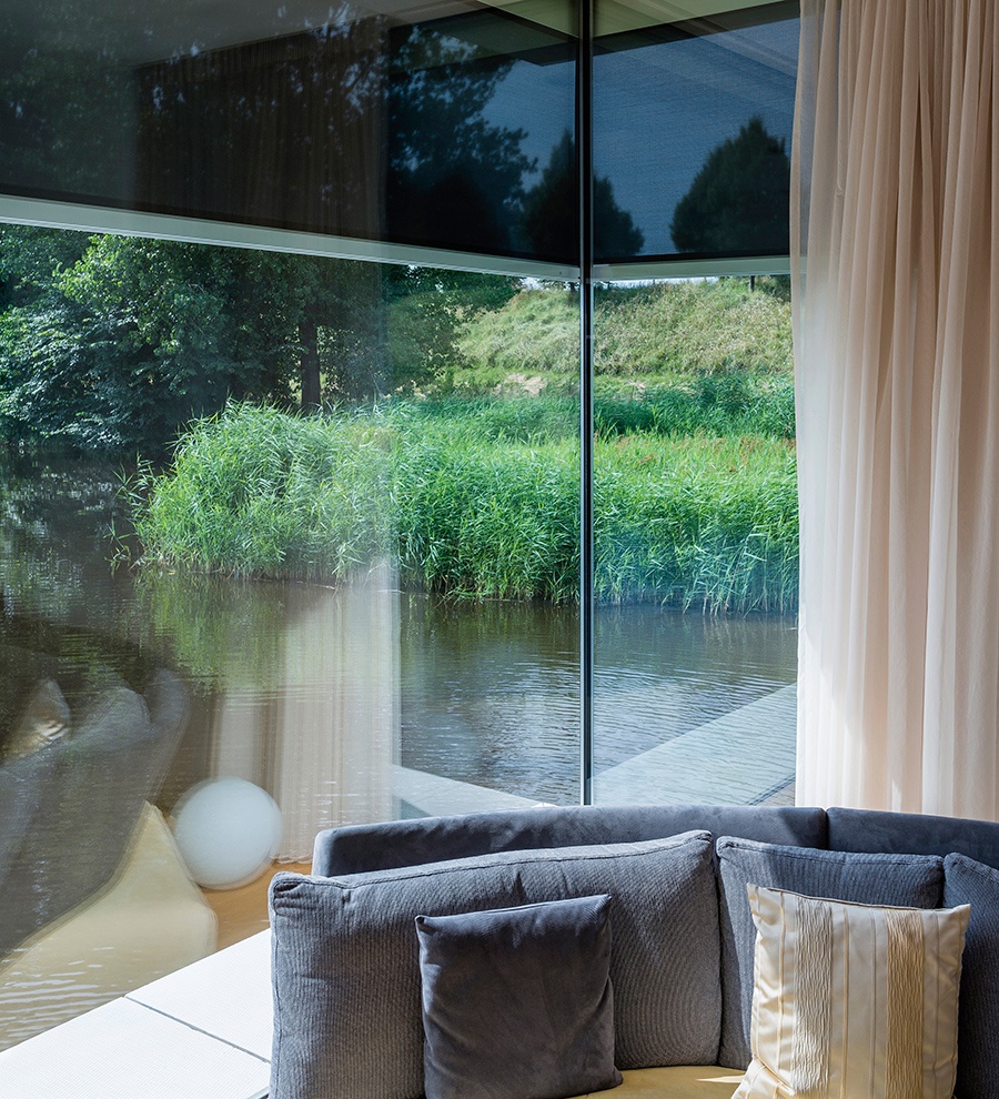 Soprano blind fabric