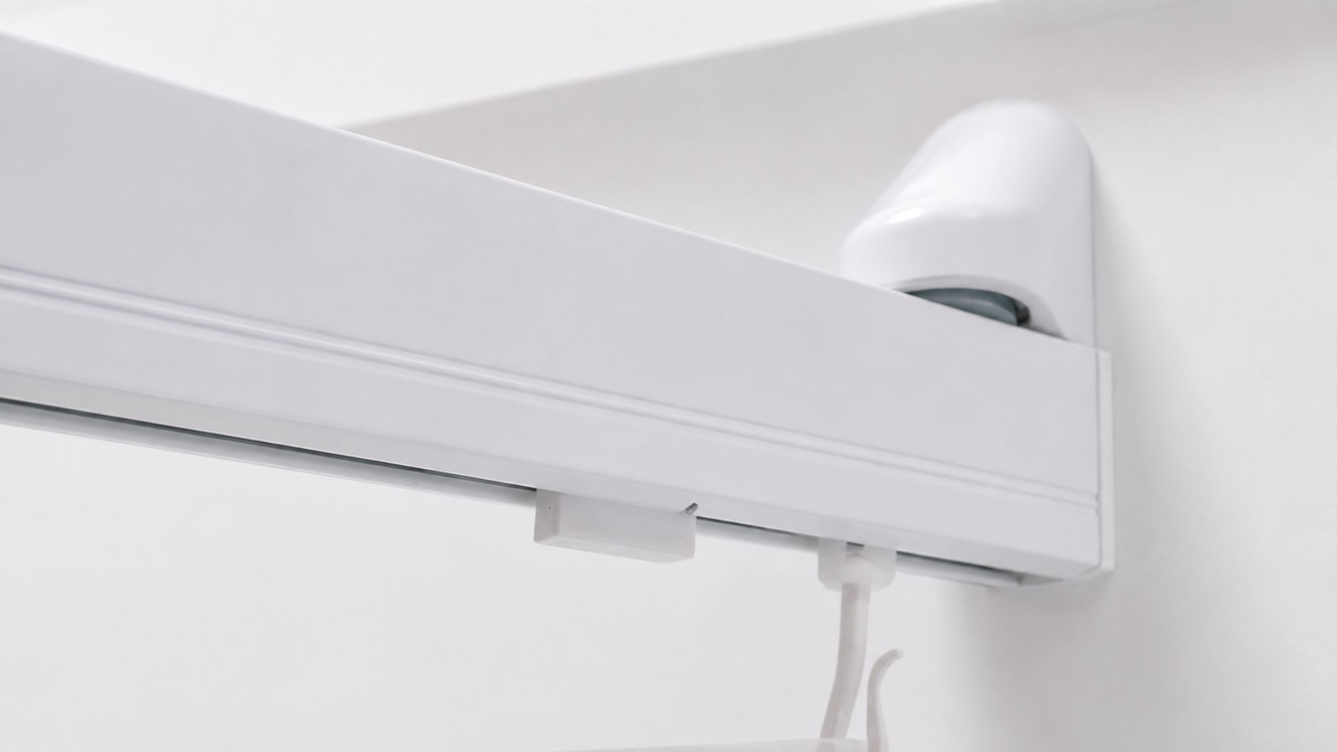Anti-ligature cubicle track product